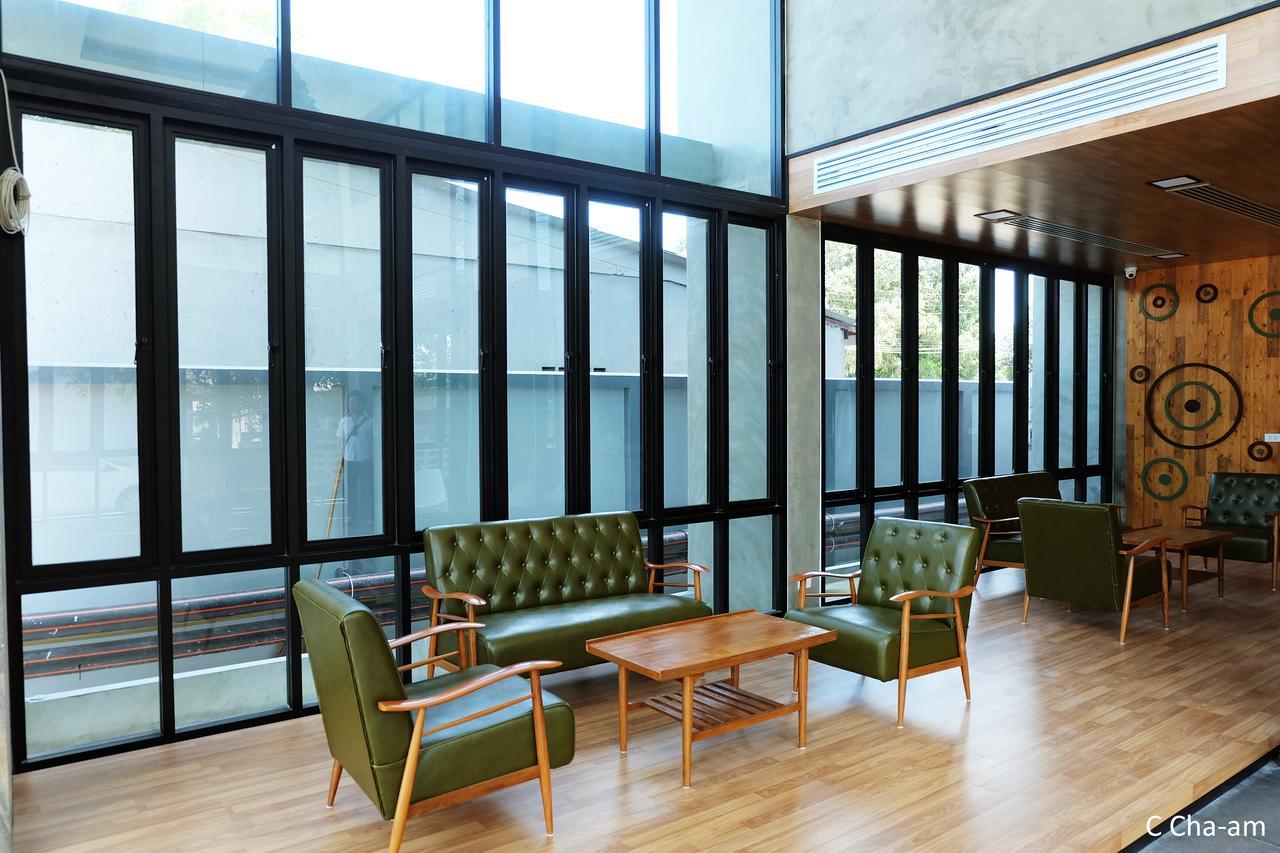 C Cha-Am Hotel 외부 사진