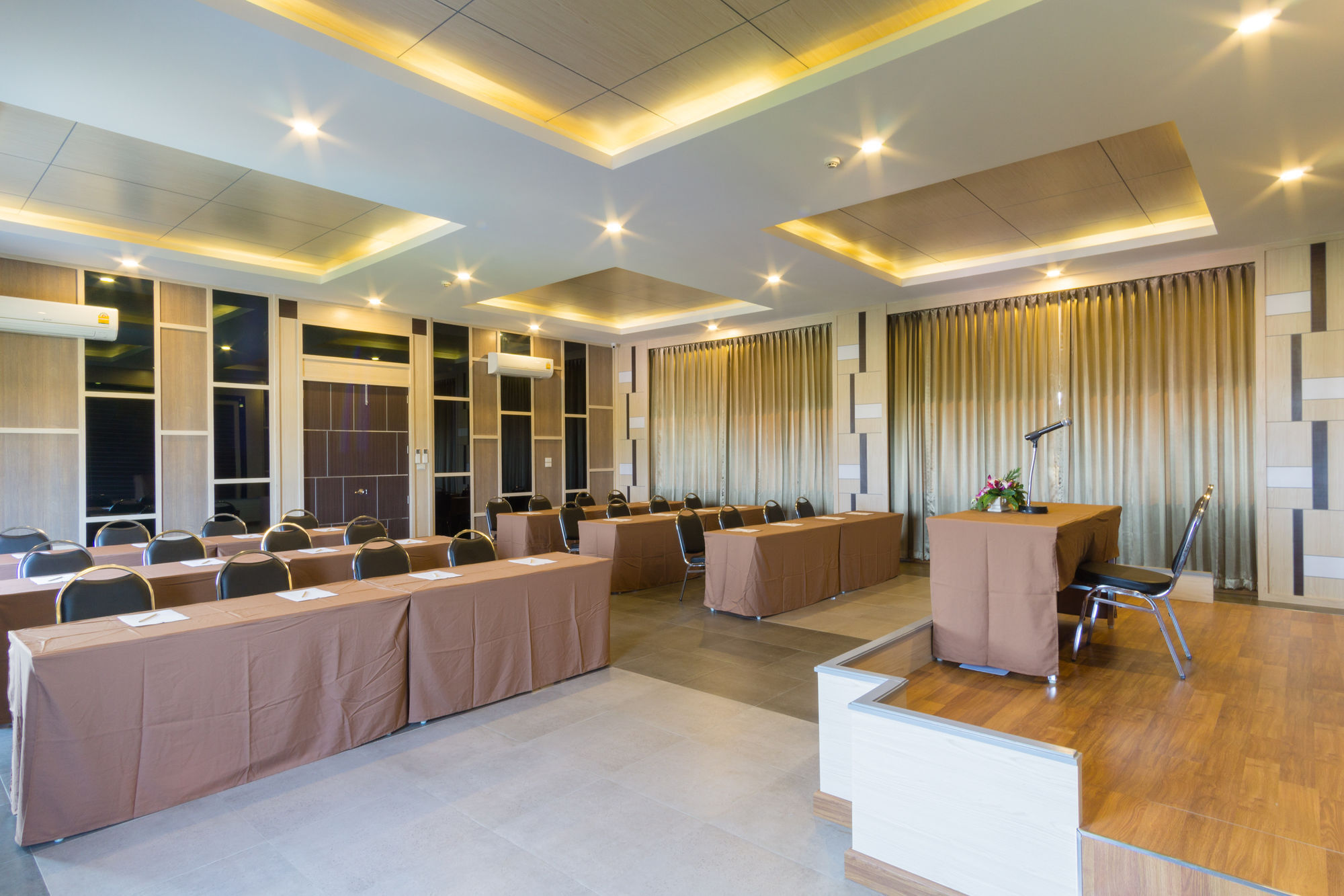 C Cha-Am Hotel 외부 사진